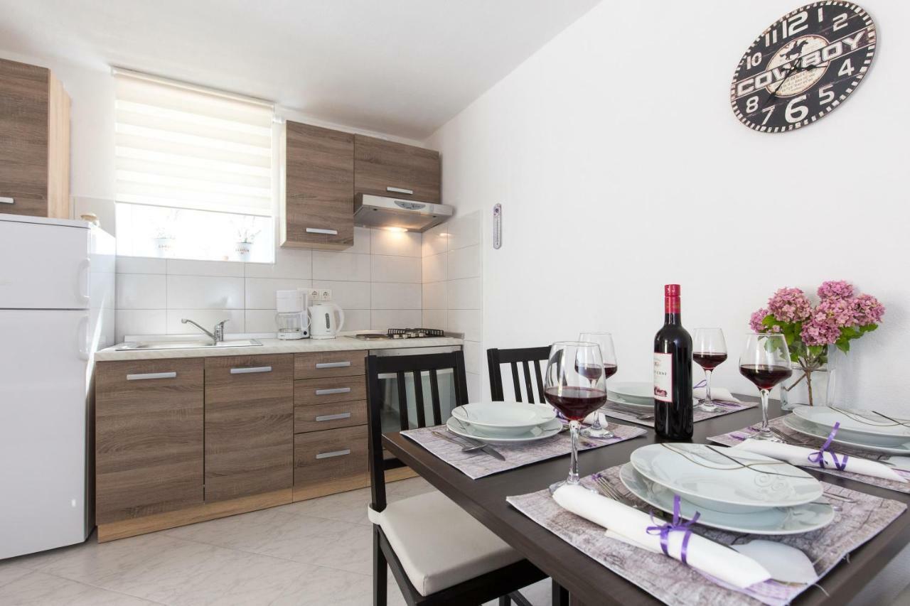 Apartamento Marija 218